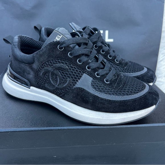 CHANEL Black & White Mesh Suede Calfskin Low-Cut Athletic Sneakers Shoes 38 - Picture 2 of 16